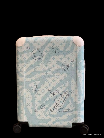 CUSTOM 37L AQUAGARDEN CABIN VERSION) 55 SUITCASE HORIZON (2024 0820